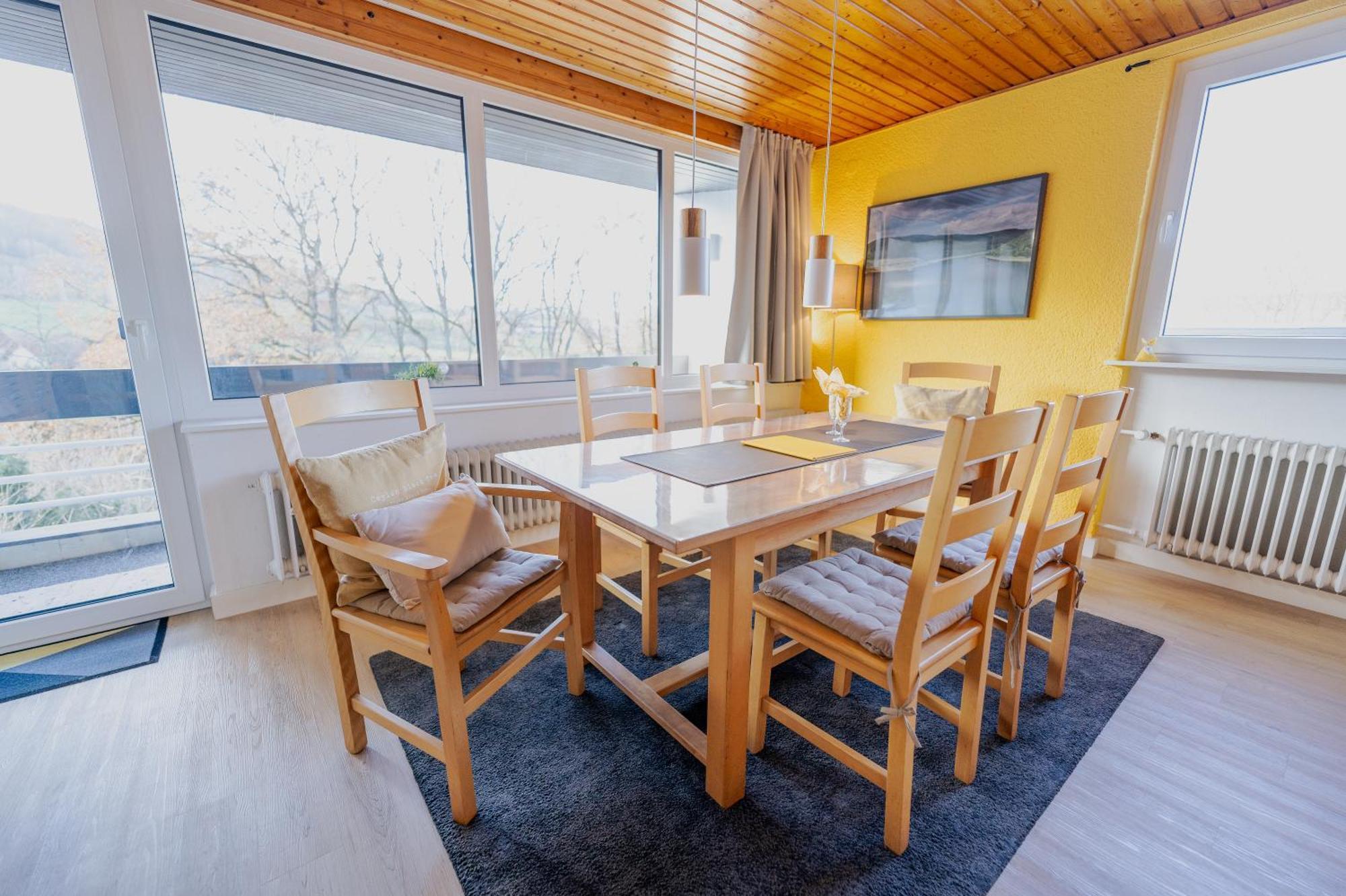 Ferienhaus Schoene Aussicht Ferienwohnung Gelb Hemfurth-Edersee Zewnętrze zdjęcie